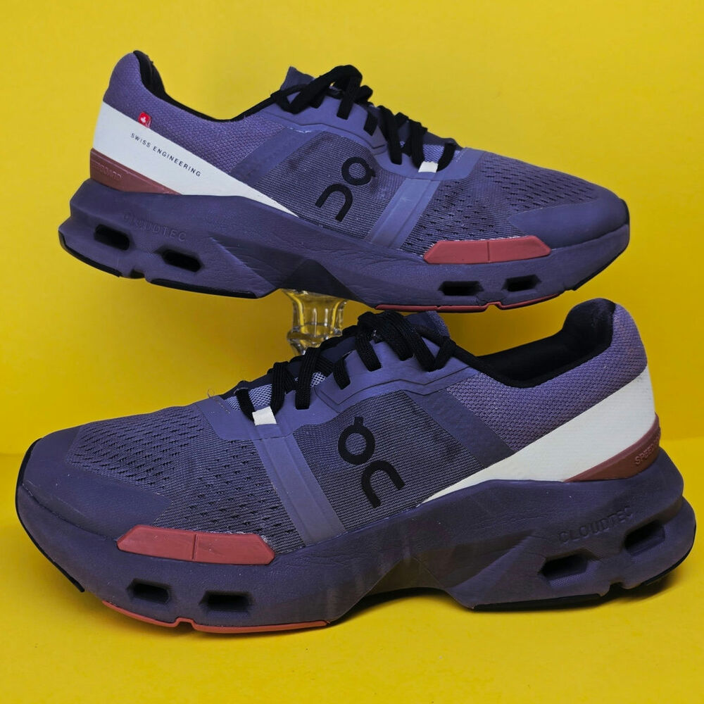 Oncloud Men 9.5 Comfy footwear